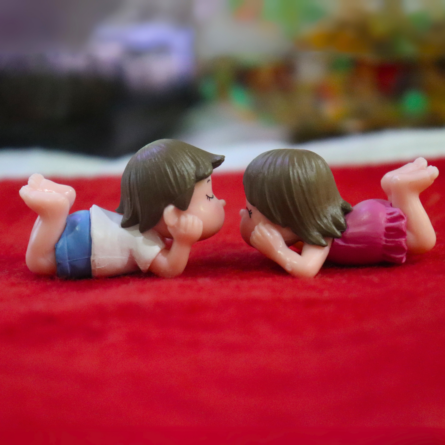 Cute Couple Relaxing Miniature