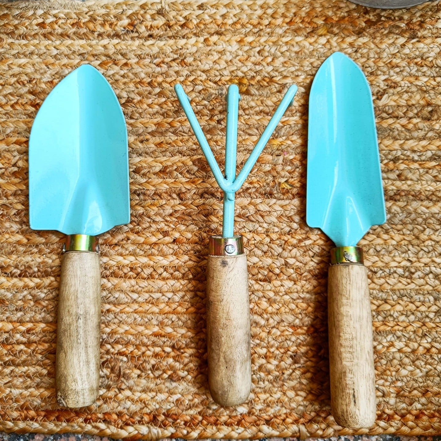 Gardening Hand Tools - Extra Durable with Wooden Handle